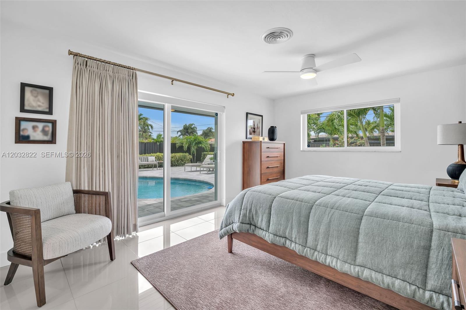 IMPERIAL POINT 2 SEC - Residential