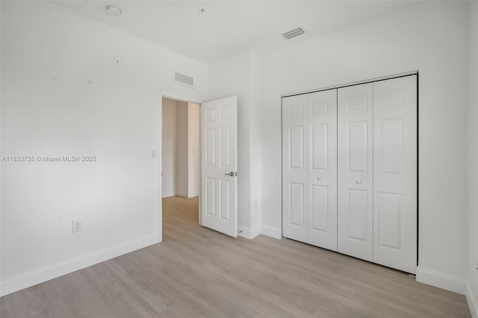 ST MAARTEN AT GRAND BAY C - Residential Lease