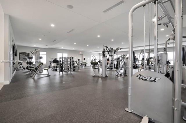 ST MAARTEN AT GRAND BAY C - Residential Lease