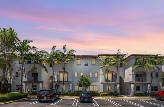 ST MAARTEN AT GRAND BAY C - Residential Lease