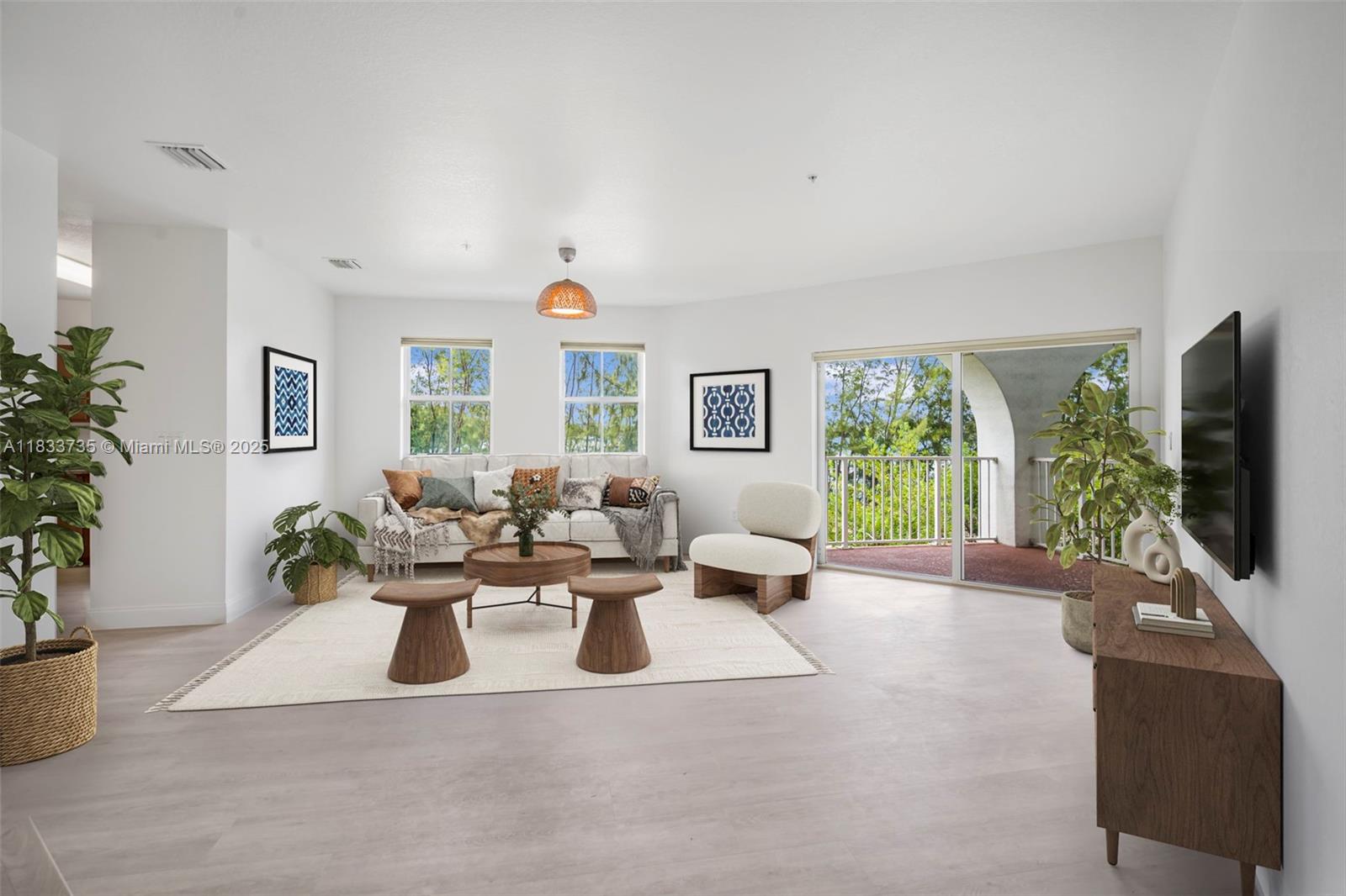 ST MAARTEN AT GRAND BAY C - Residential Lease