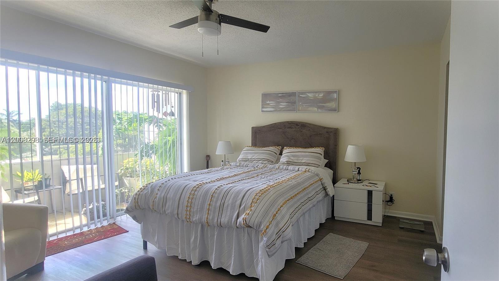 SHERIDAN LAKES CONDO APTS - Residential