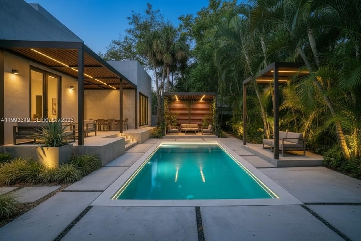LLOYD ESTATES - Residential