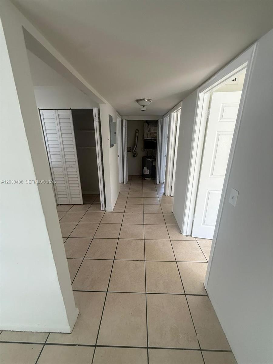 SILVER BEACH ACRES - Residential Lease