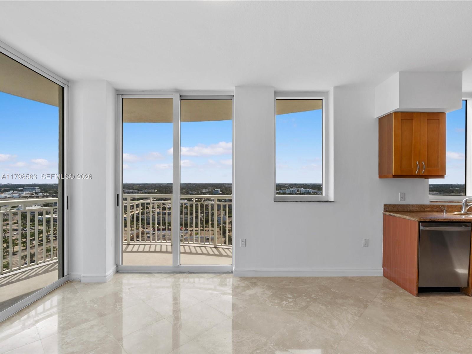 DUO CONDOMINIUM WEST - Residential