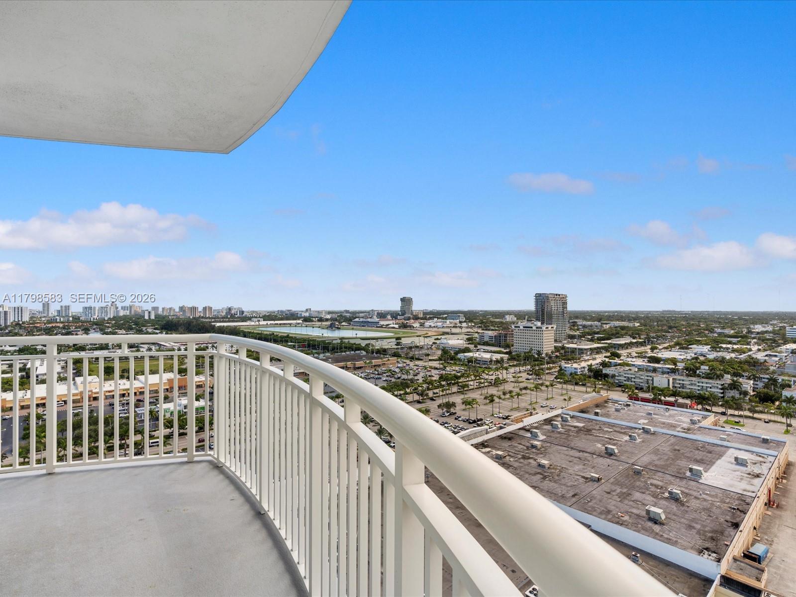 DUO CONDOMINIUM WEST - Residential