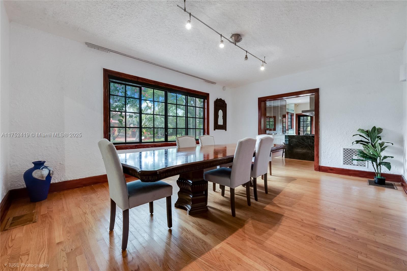 CORAL GABLES SEC C - Residential