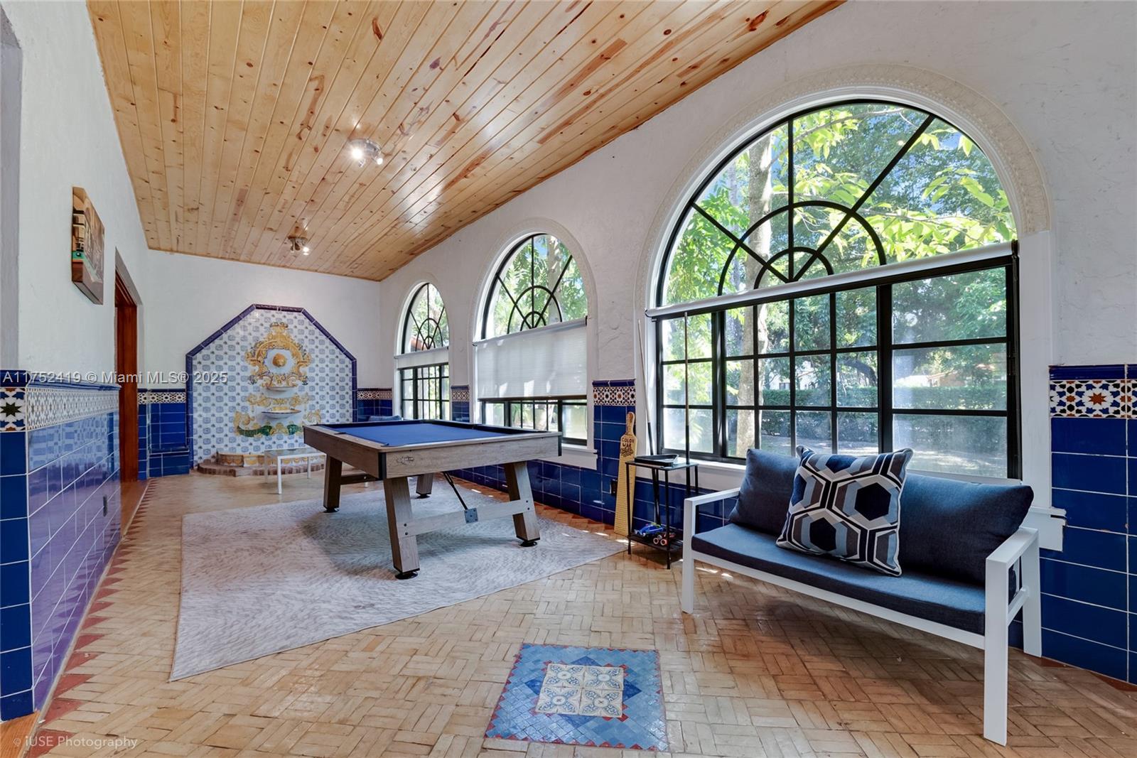 CORAL GABLES SEC C - Residential