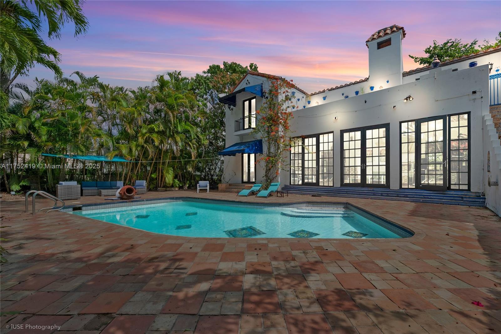 CORAL GABLES SEC C - Residential