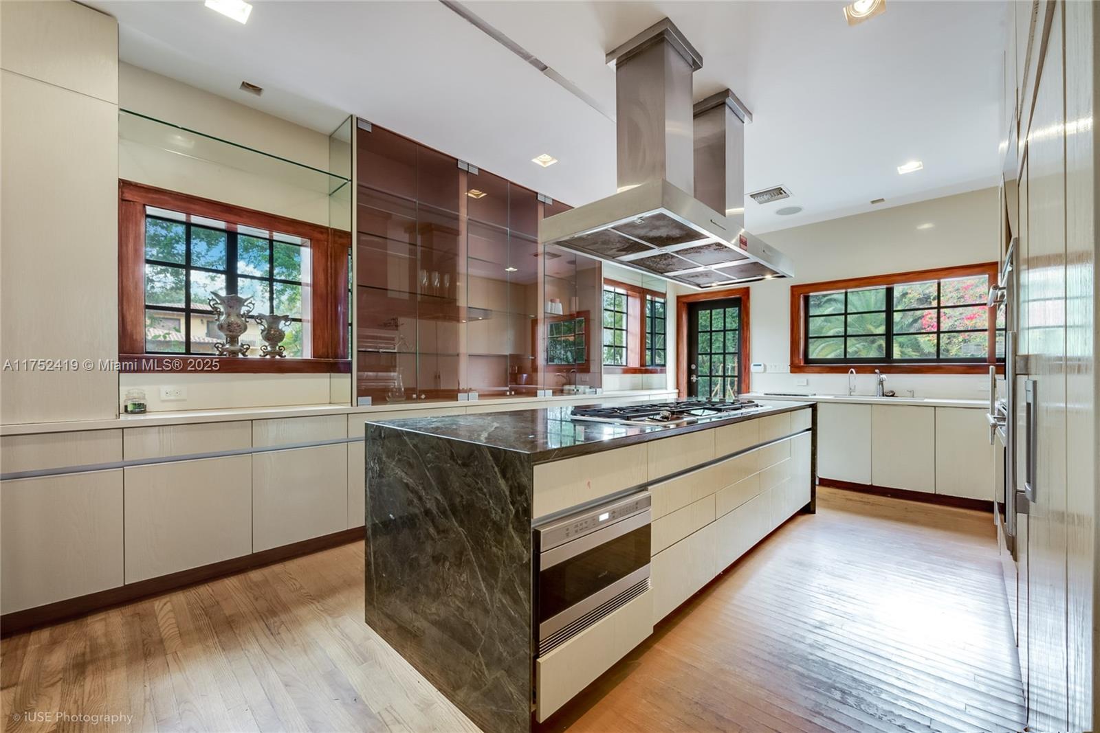 CORAL GABLES SEC C - Residential