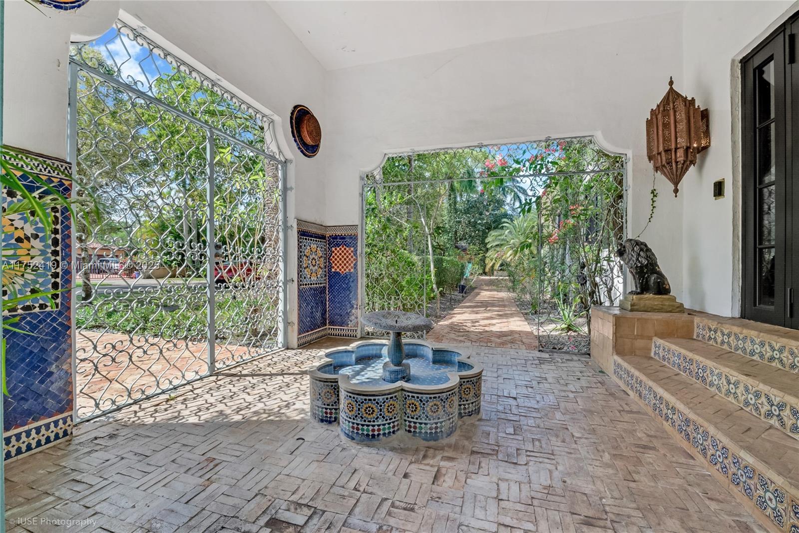 CORAL GABLES SEC C - Residential