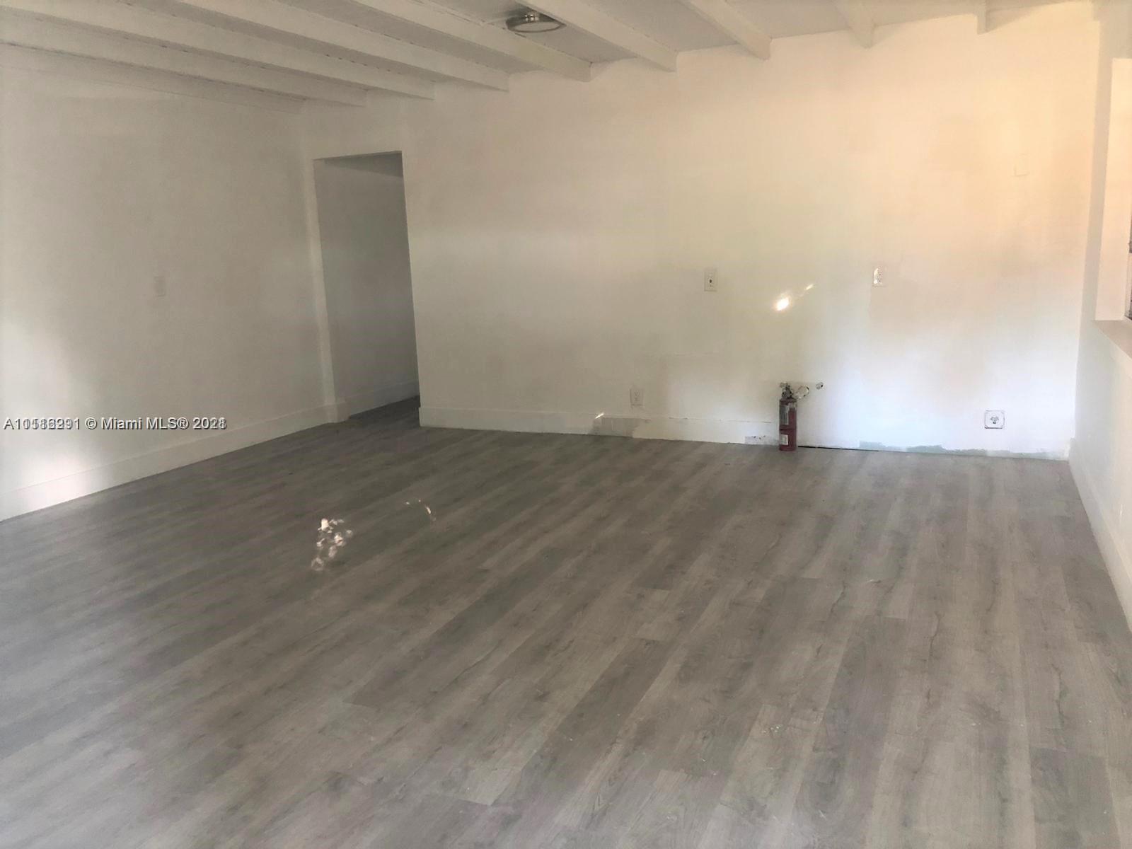 TRANQUILLA - Residential Lease