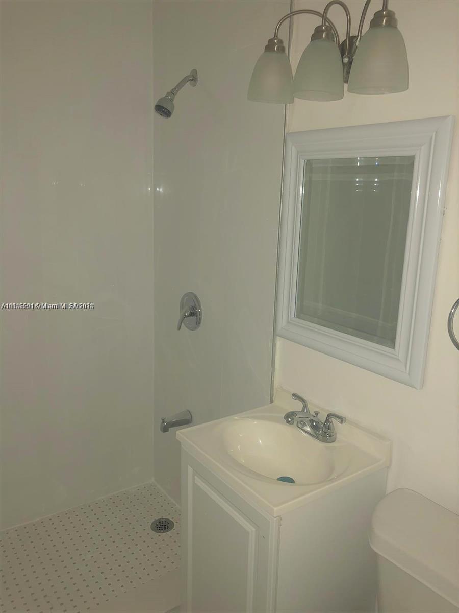 TRANQUILLA - Residential Lease