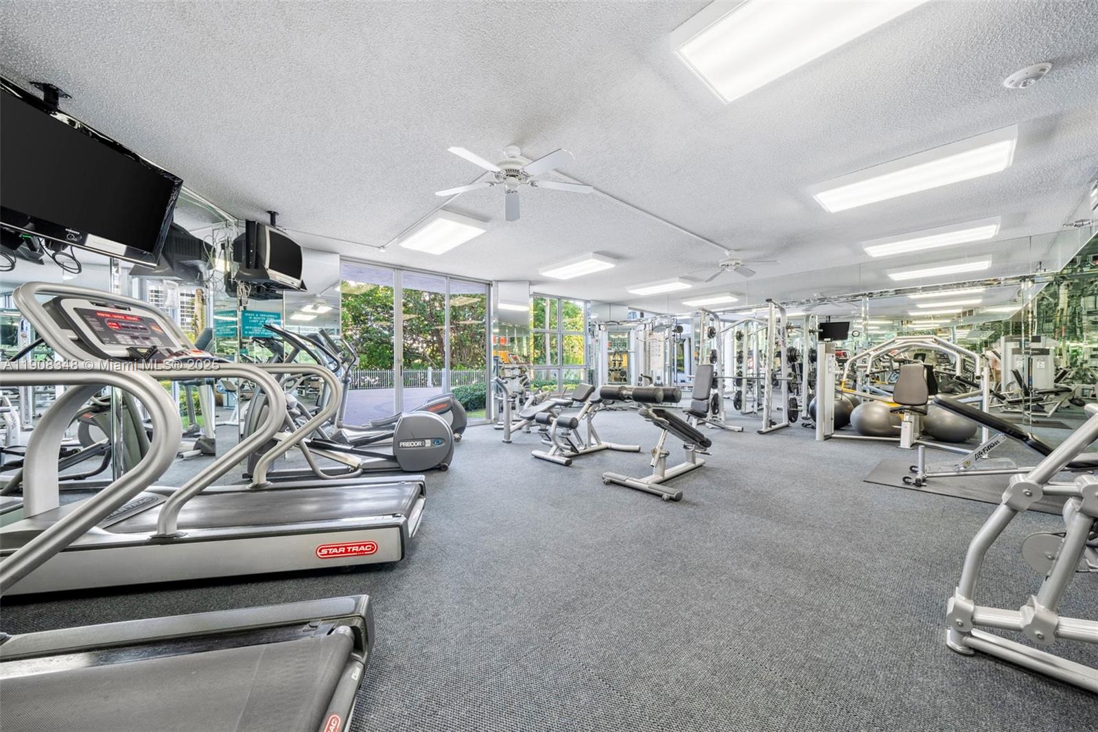 MYSTIC POINTE TOWER 600 - Residential Lease