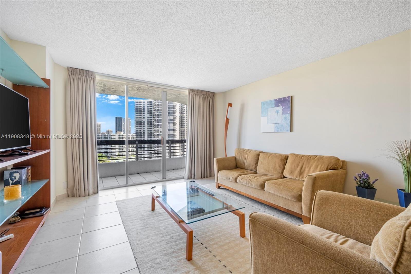 MYSTIC POINTE TOWER 600 - Residential Lease