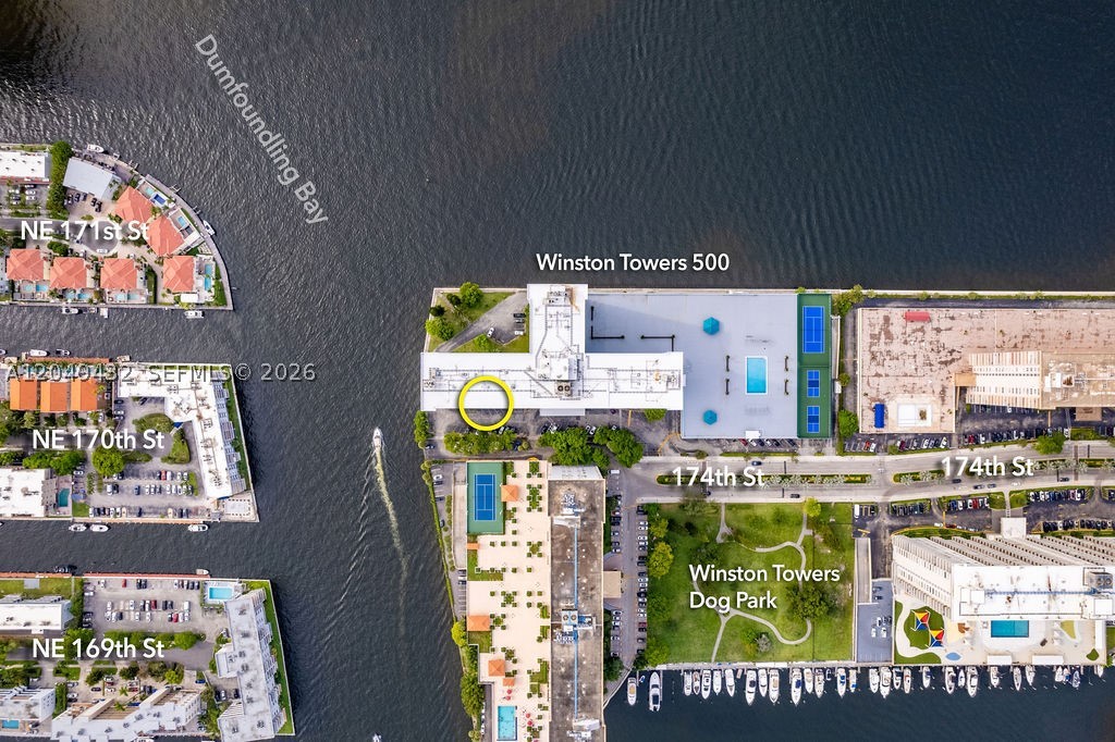 WINSTON TOWERS 500 CONDO - Residential