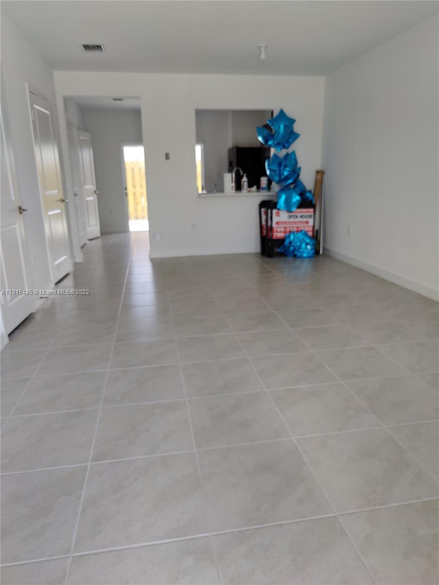 FVP SUBDIVISION - Residential Lease