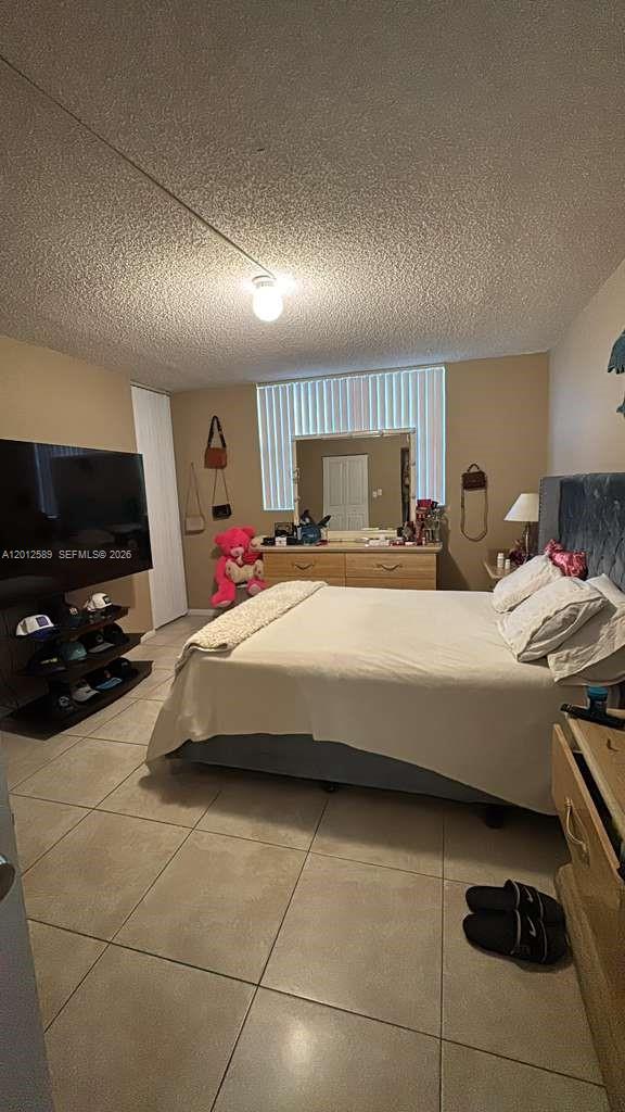 CALL LISTING AGENT FOR APPOINTMENT WITH TENANT.