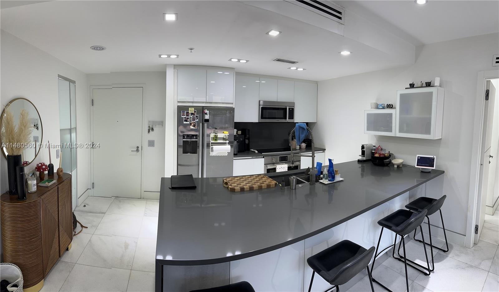 CASSA BRICKELL CONDO - Residential