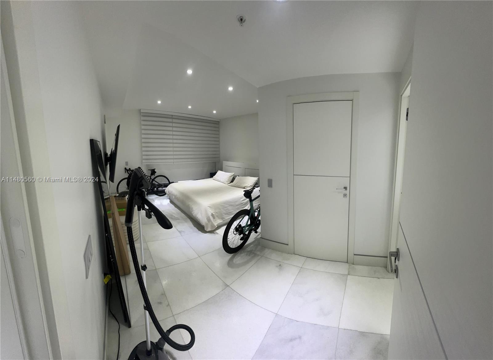 CASSA BRICKELL CONDO - Residential