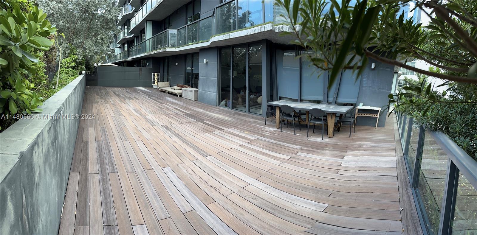 CASSA BRICKELL CONDO - Residential