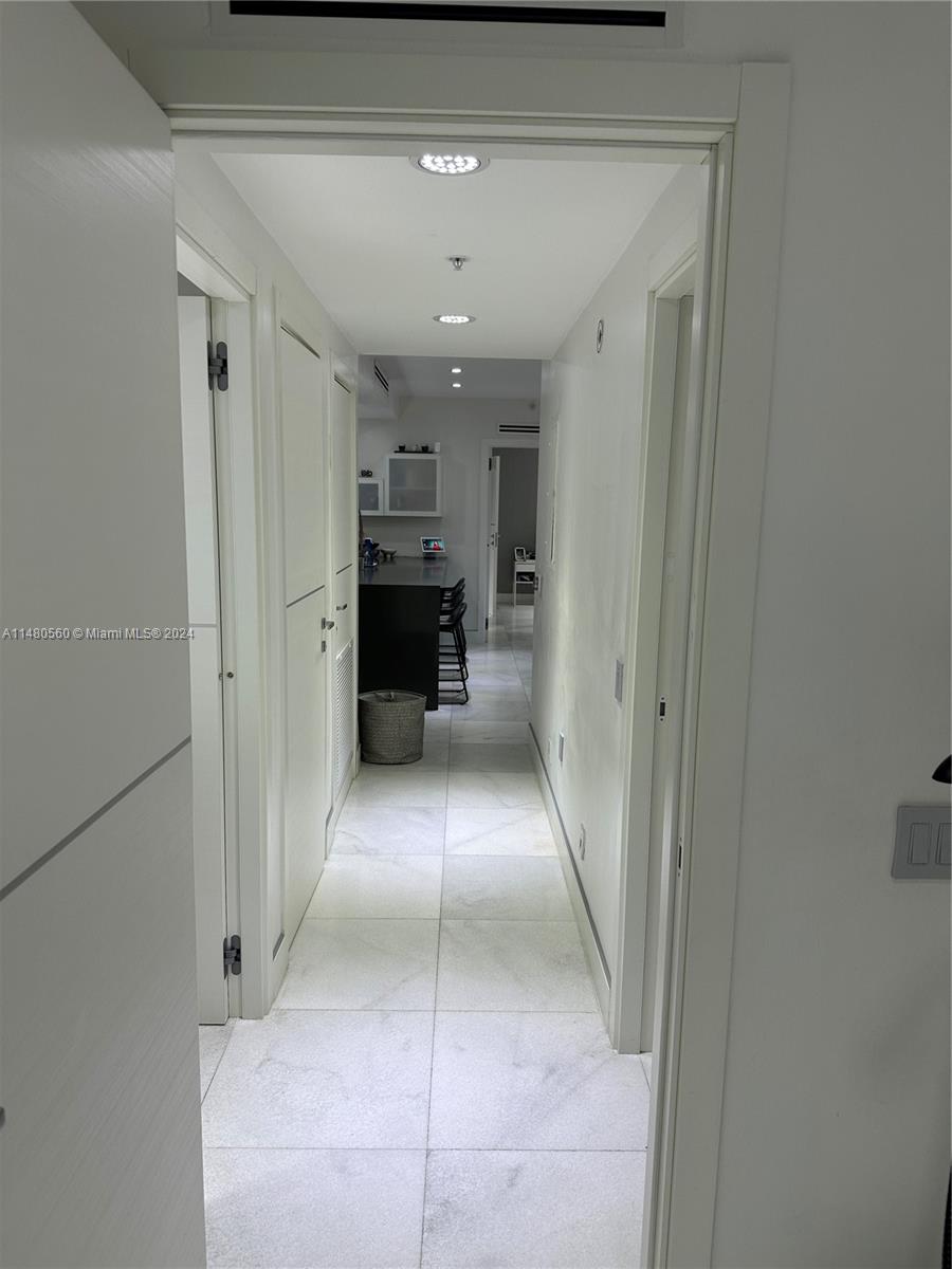 CASSA BRICKELL CONDO - Residential