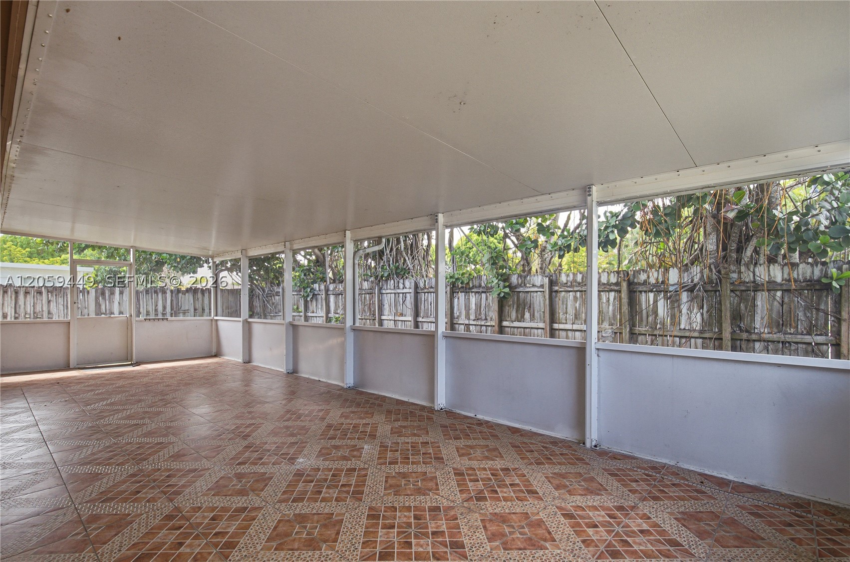 HOMESTEAD LAKES FARMLIFE - Residential