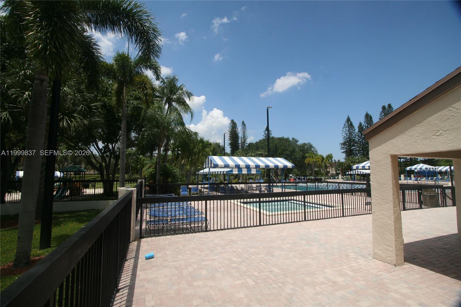BAYWOOD VILLAGE II-C COND - Residential