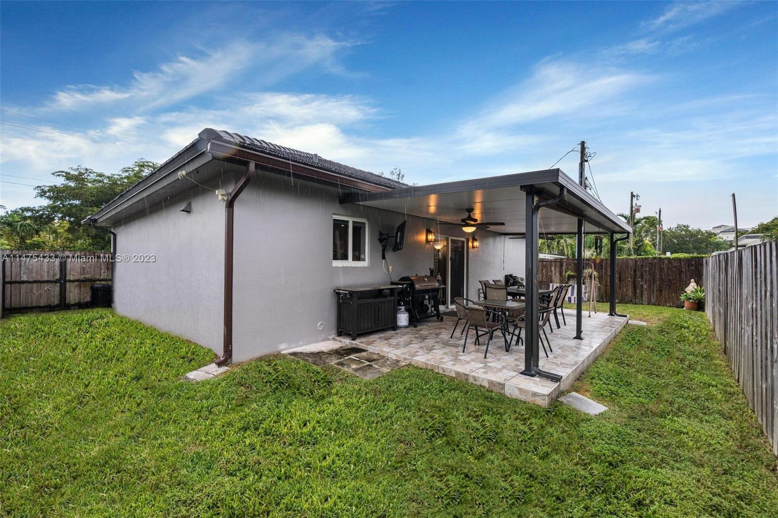 TAMIAMI ACRES PLAN 2 - Residential