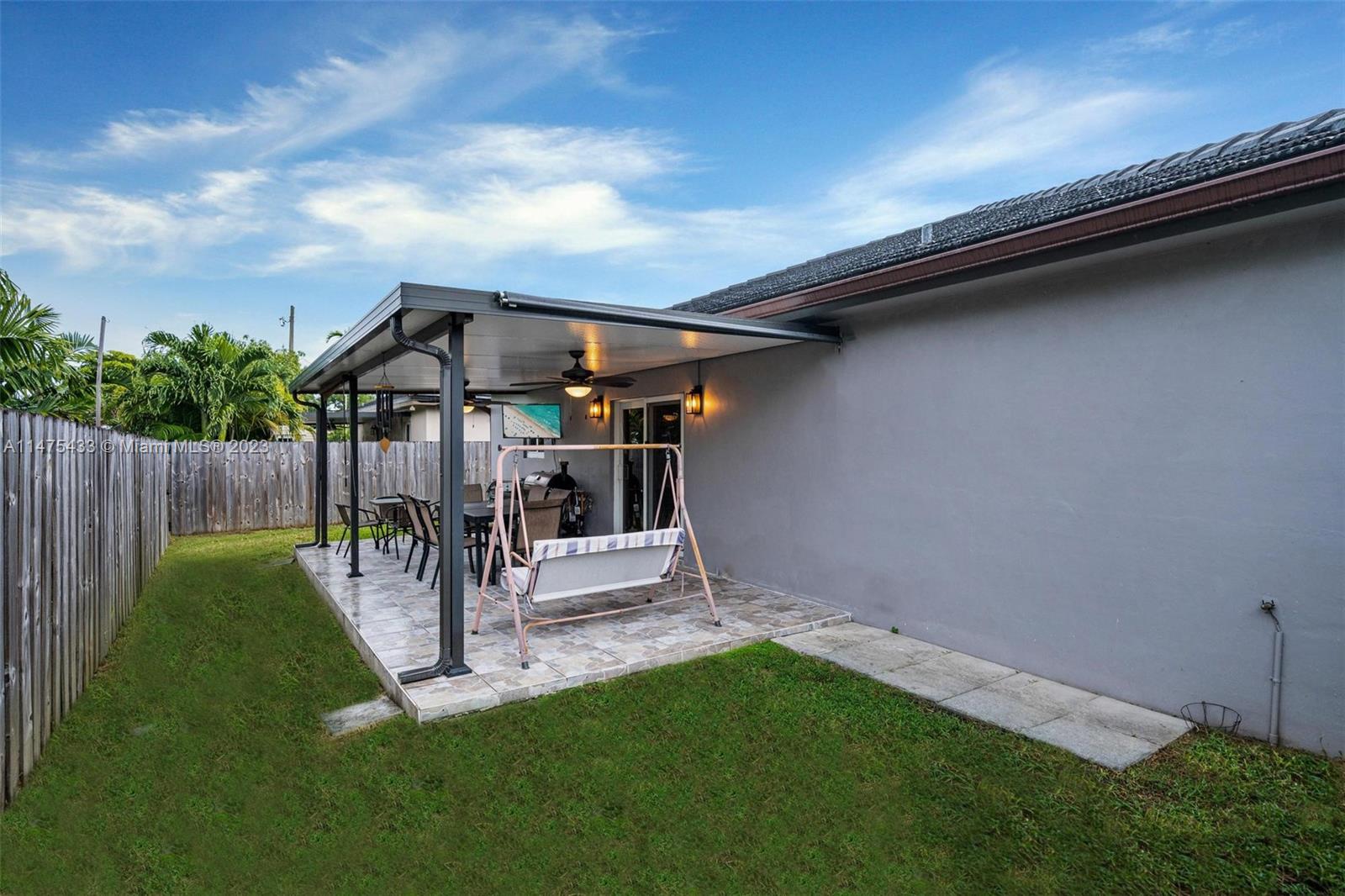 TAMIAMI ACRES PLAN 2 - Residential