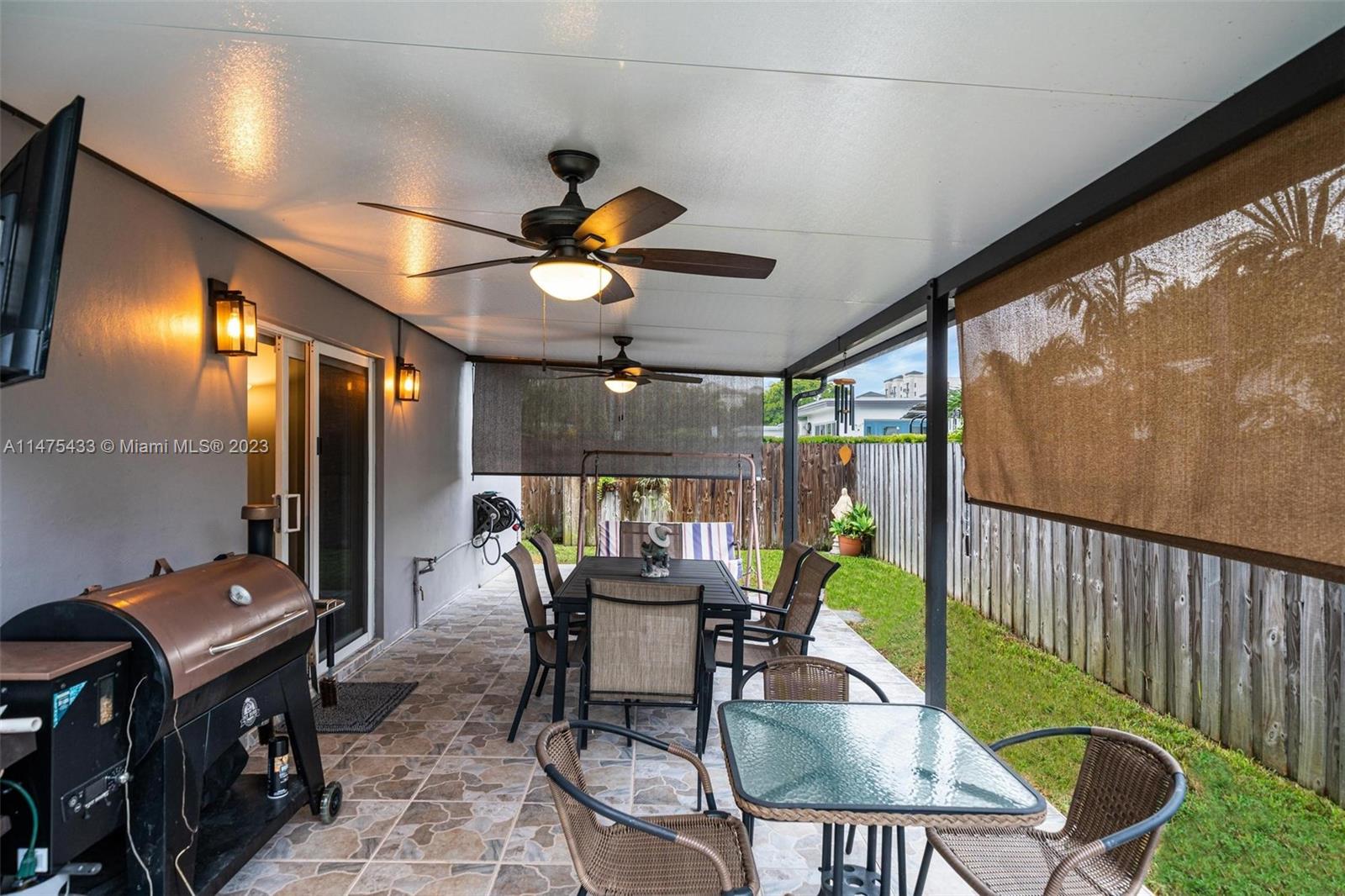 TAMIAMI ACRES PLAN 2 - Residential
