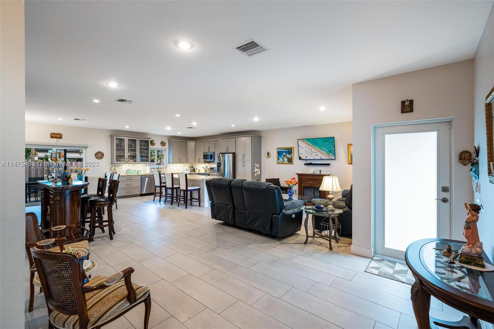 TAMIAMI ACRES PLAN 2 - Residential