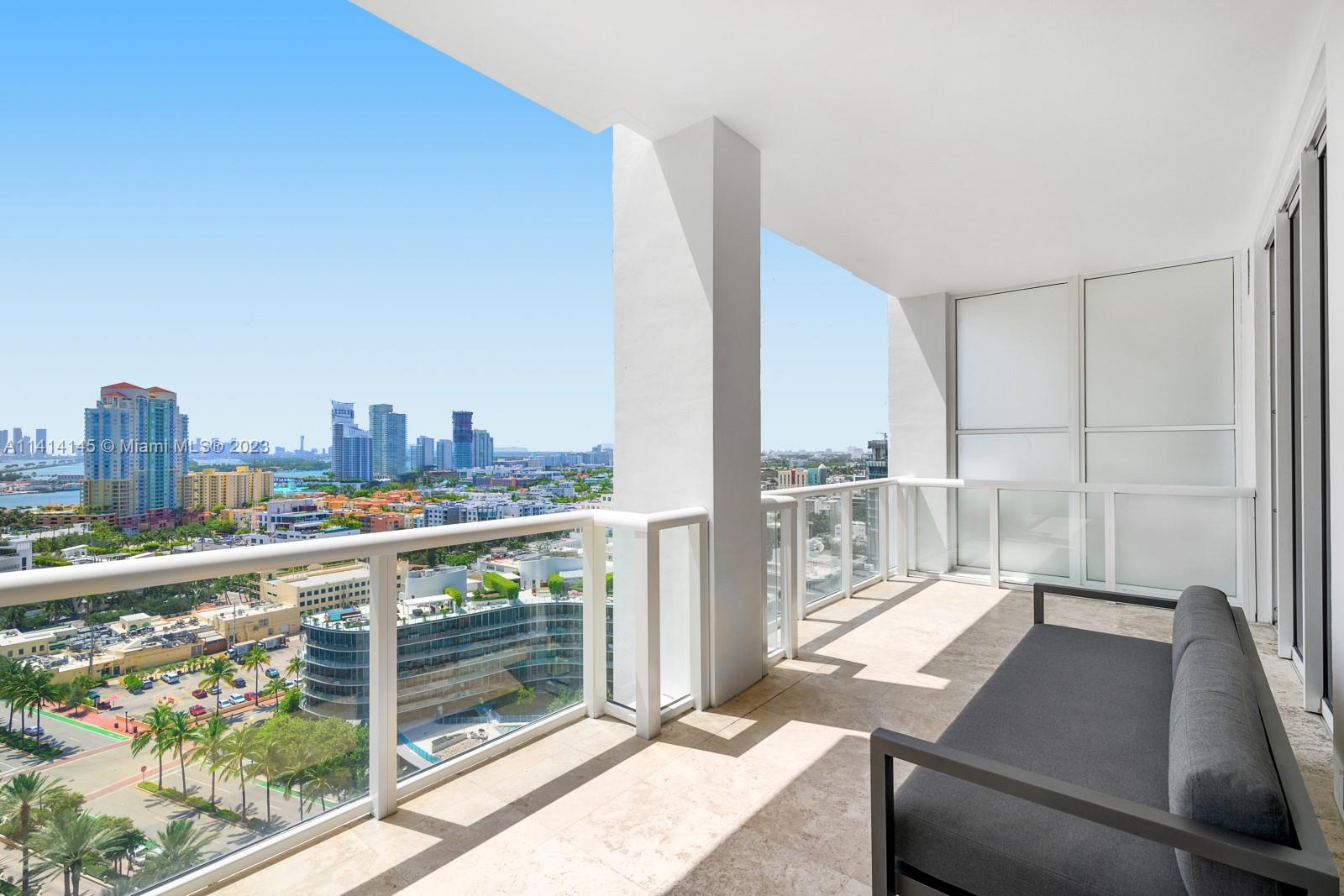 CONTINUUM ON SOUTH BEACH - Residential