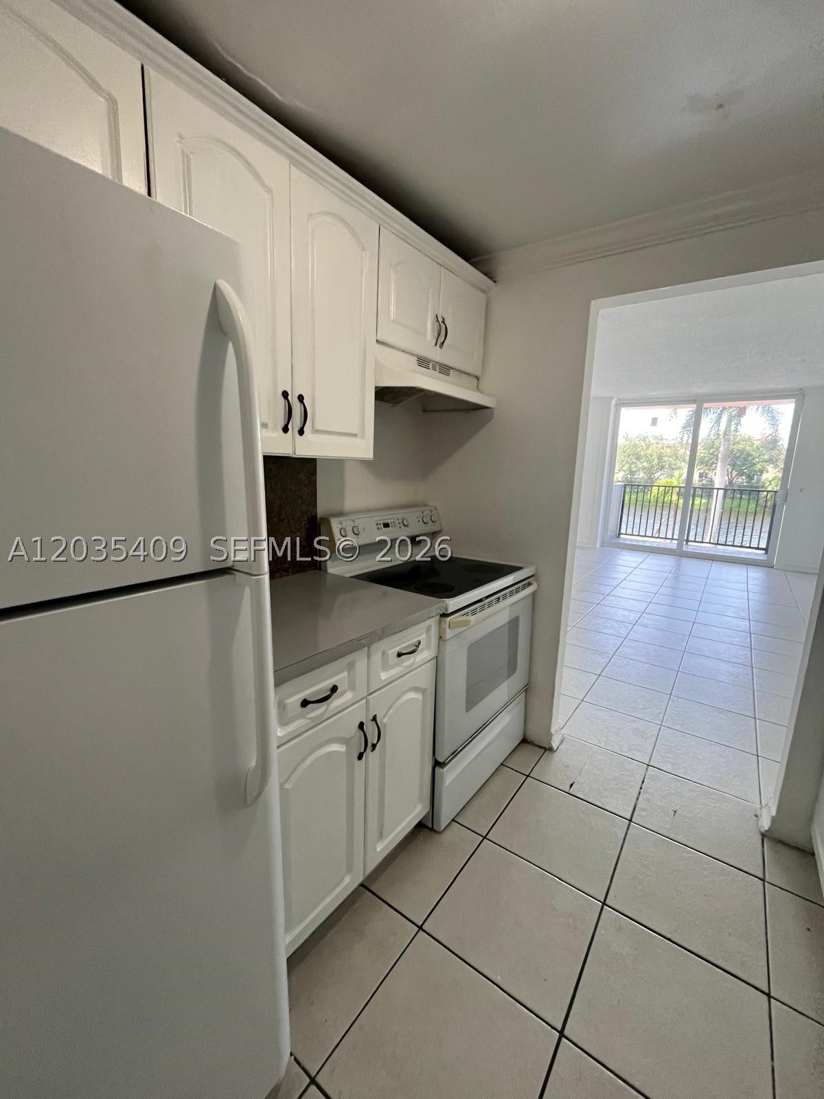 INLAND TOWERS CONDO - Residential Lease