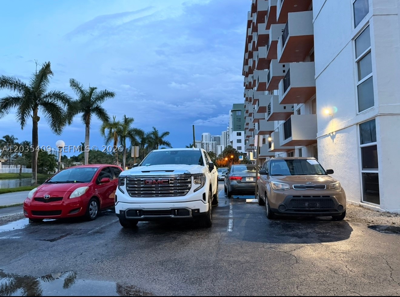 INLAND TOWERS CONDO - Residential Lease