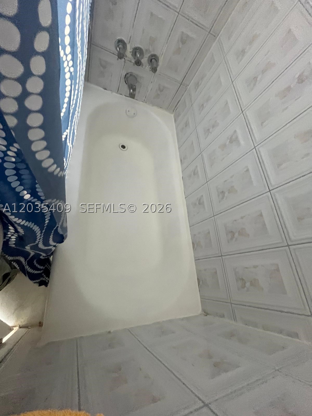 INLAND TOWERS CONDO - Residential Lease