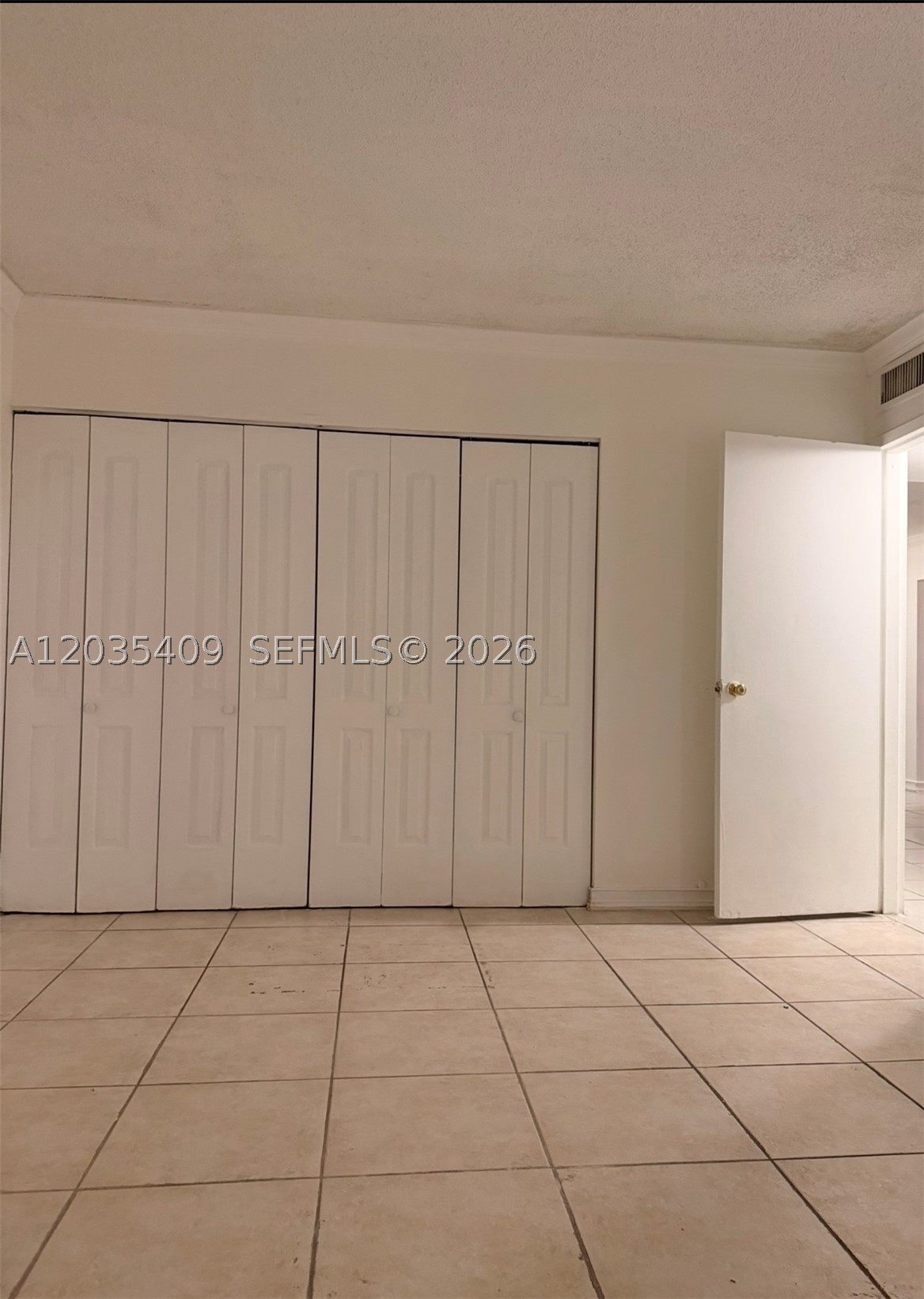 INLAND TOWERS CONDO - Residential Lease