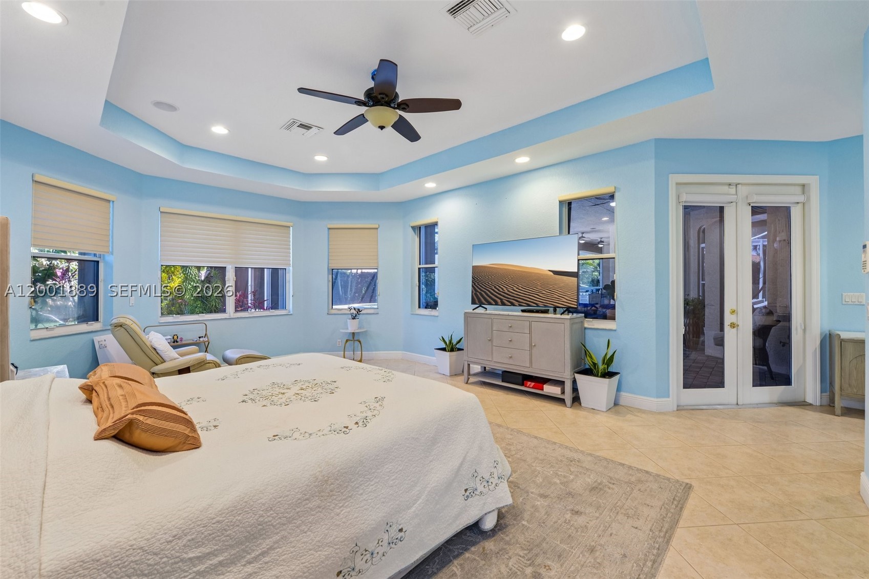COUNTRY GLEN - Residential