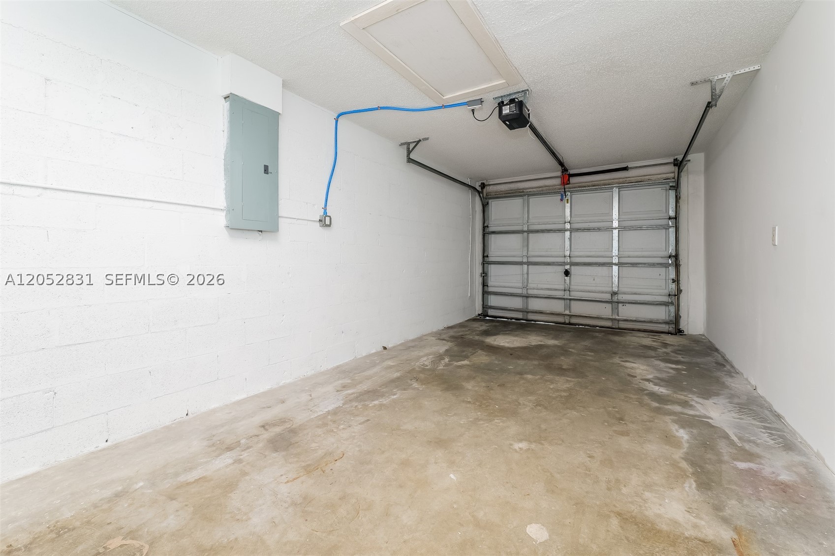 HOMES OF LEES CROSSING 6 - Residential Lease