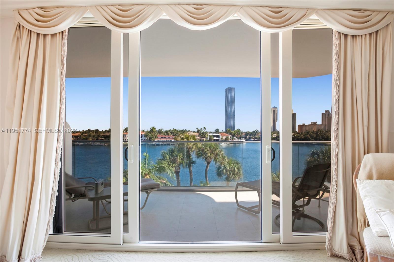TURNBERRY ISLE CONDO - Residential