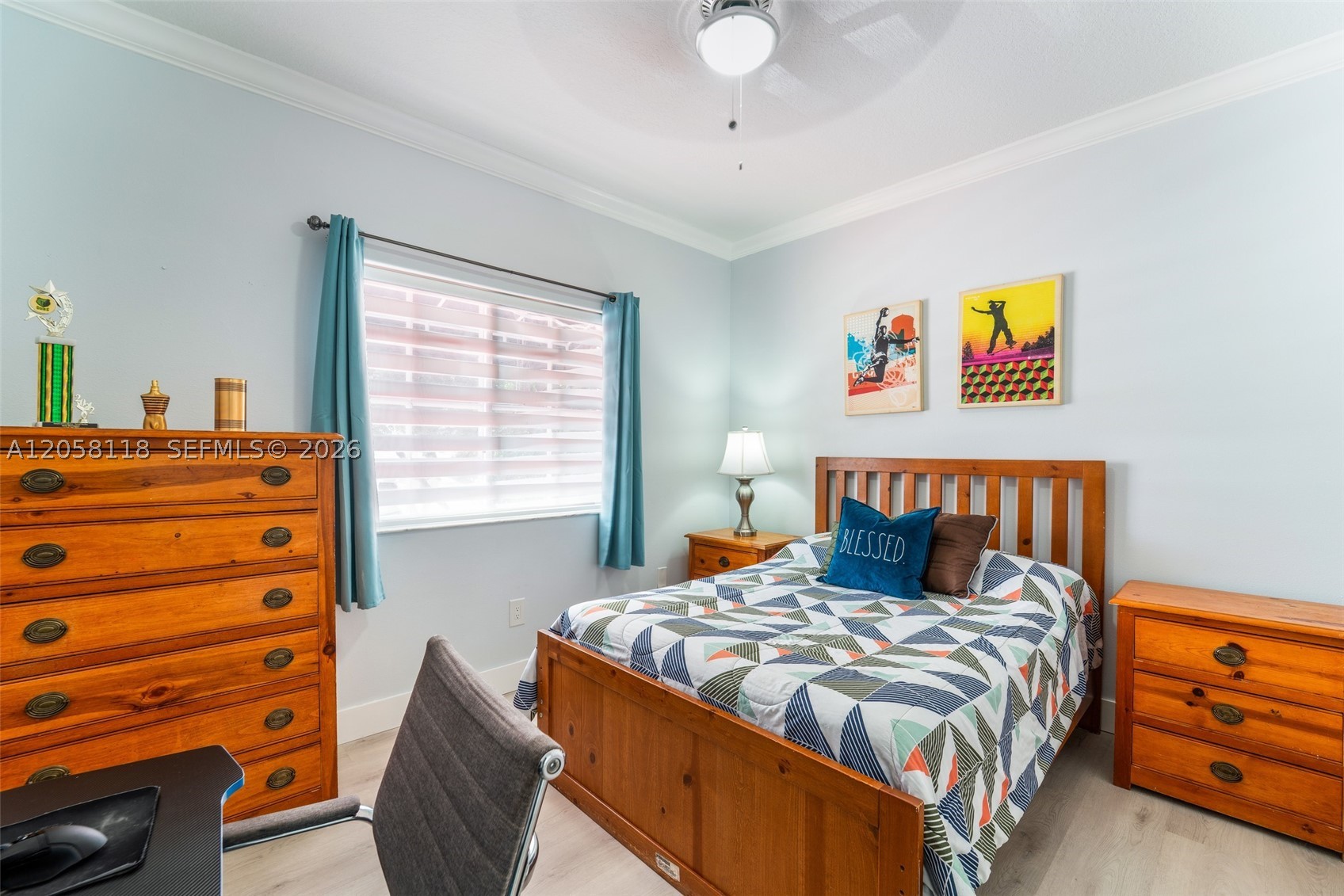 PELICANS POINT A T MILLER - Residential