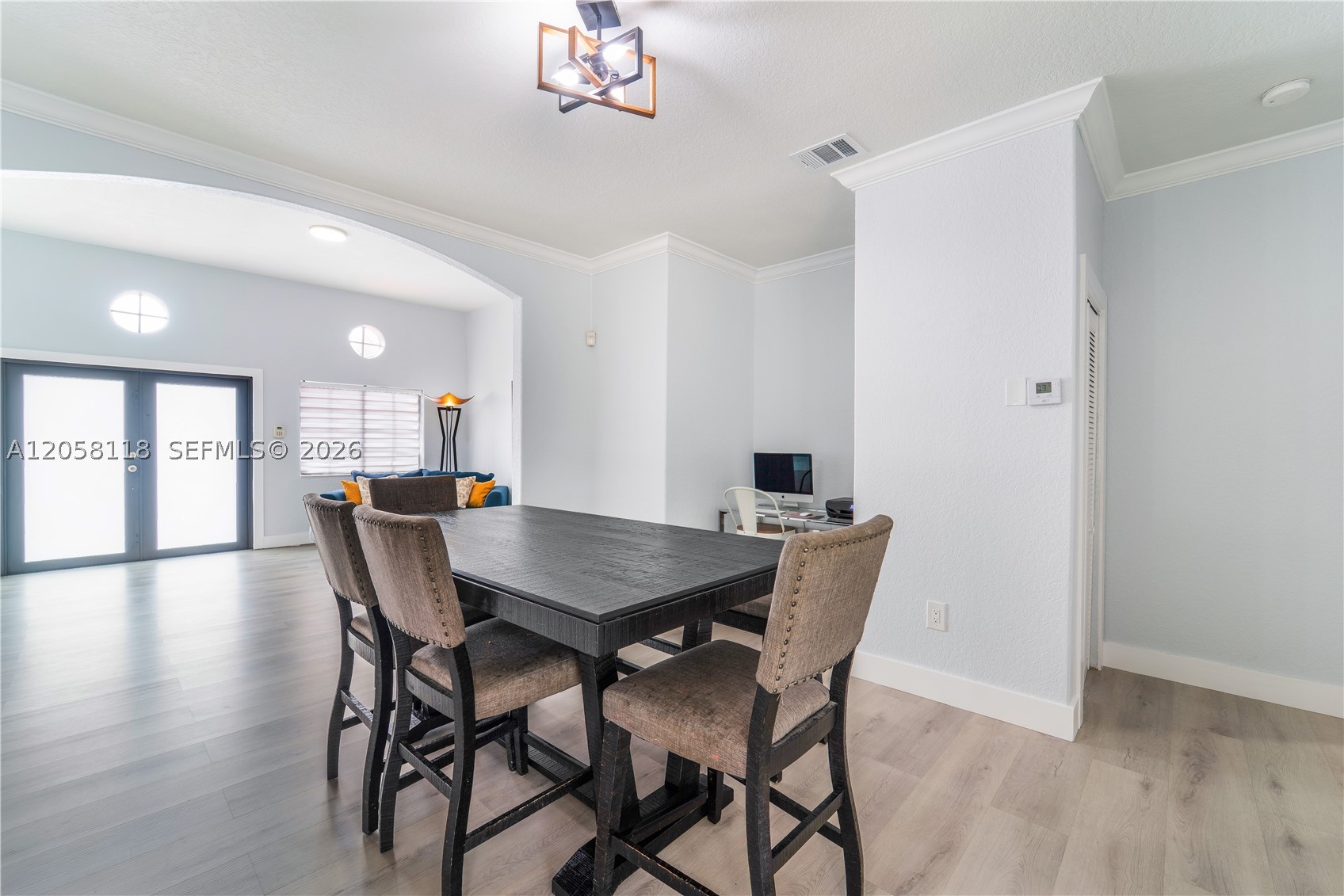 PELICANS POINT A T MILLER - Residential