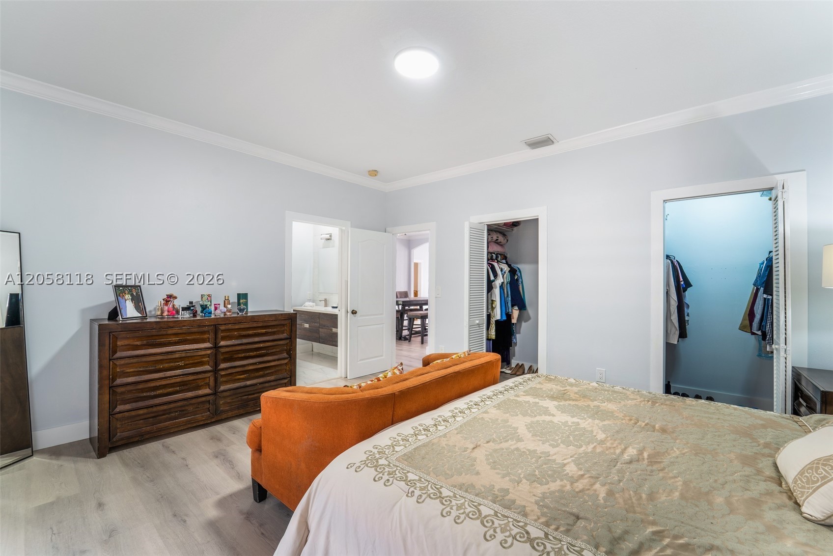 PELICANS POINT A T MILLER - Residential
