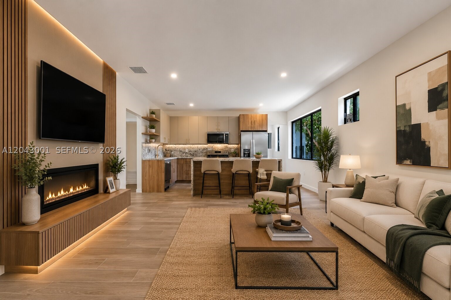 CRESTWOOD - Residential