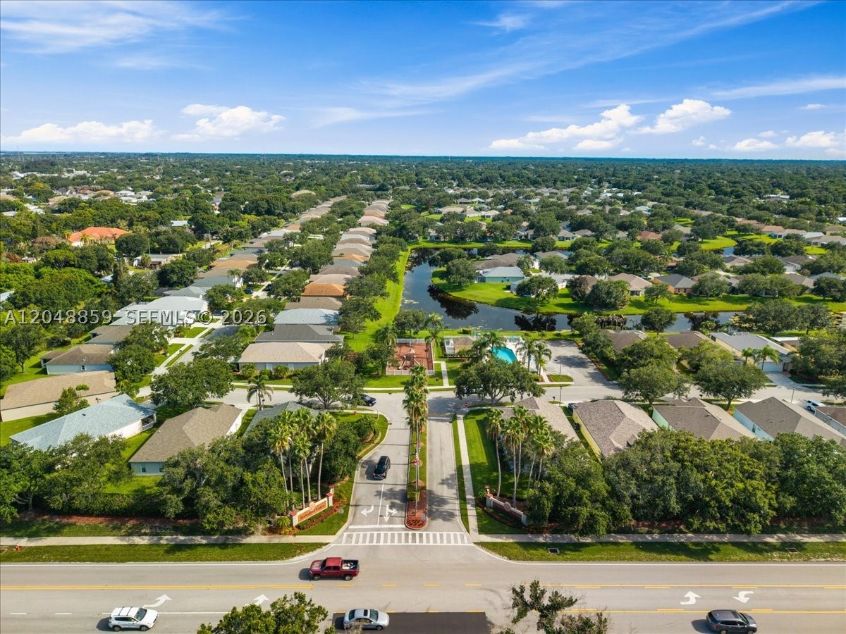 WATERFORD LAKES SUBDIVISI - Residential