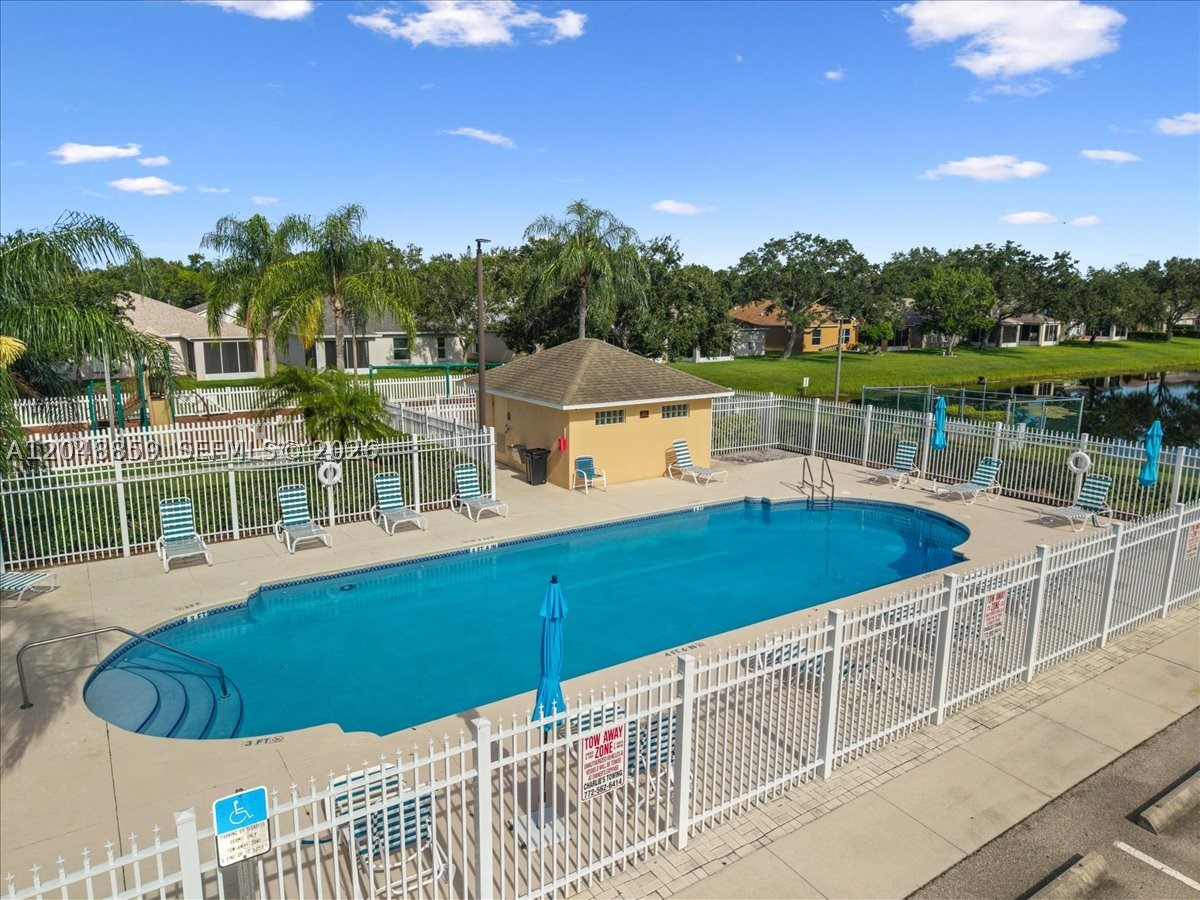 WATERFORD LAKES SUBDIVISI - Residential