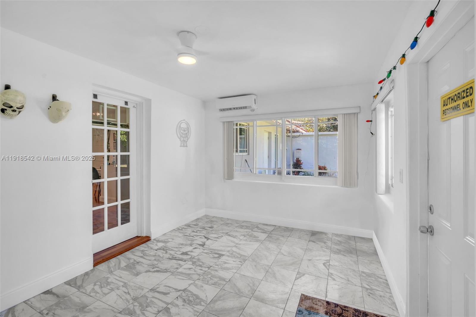 MIAMI SHORES SEC 8 REV - Residential