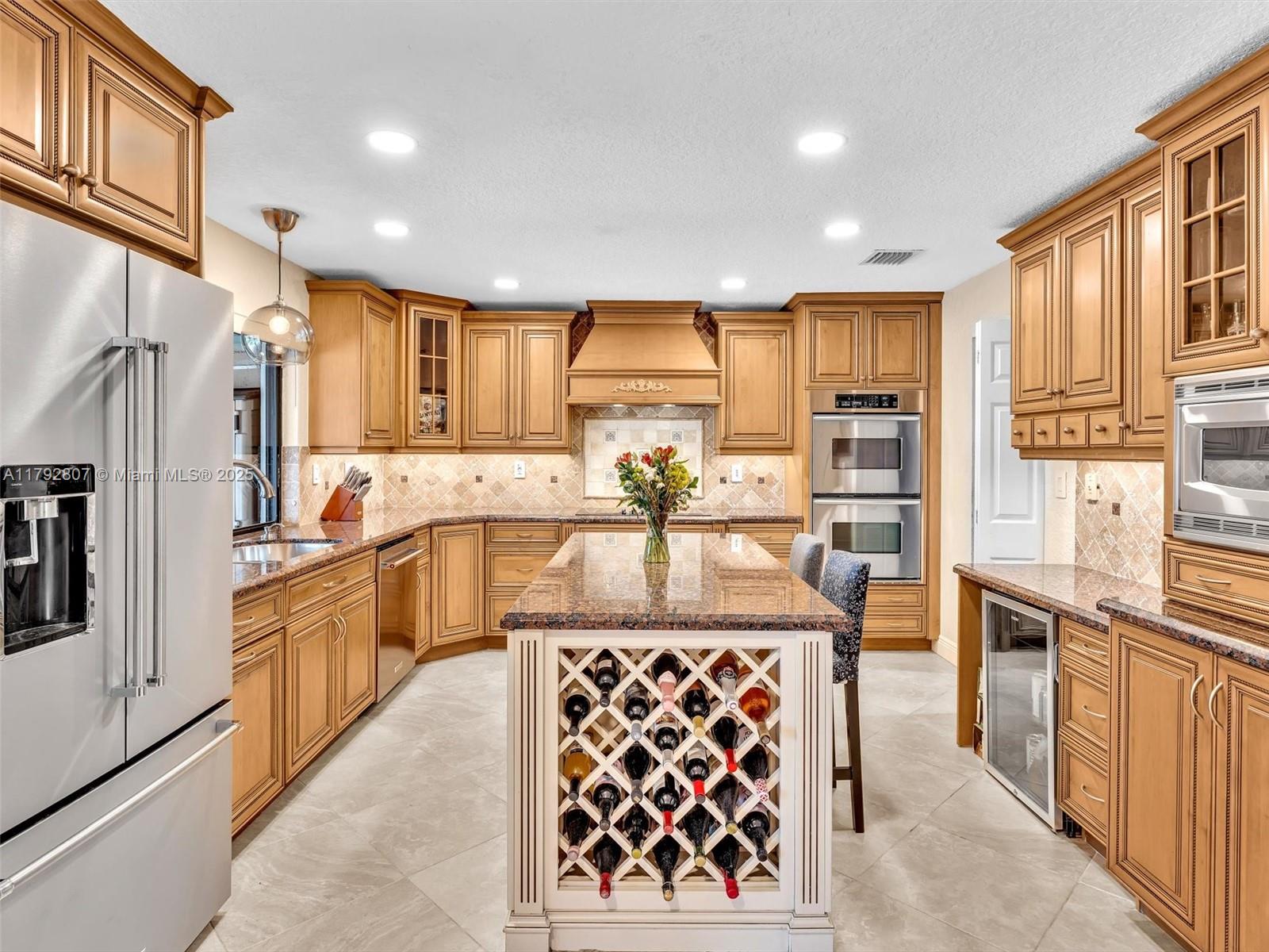 OAK WOOD - Residential