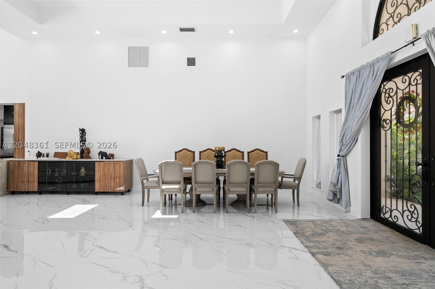 HILLSBORO HARBOR UNIT - Residential
