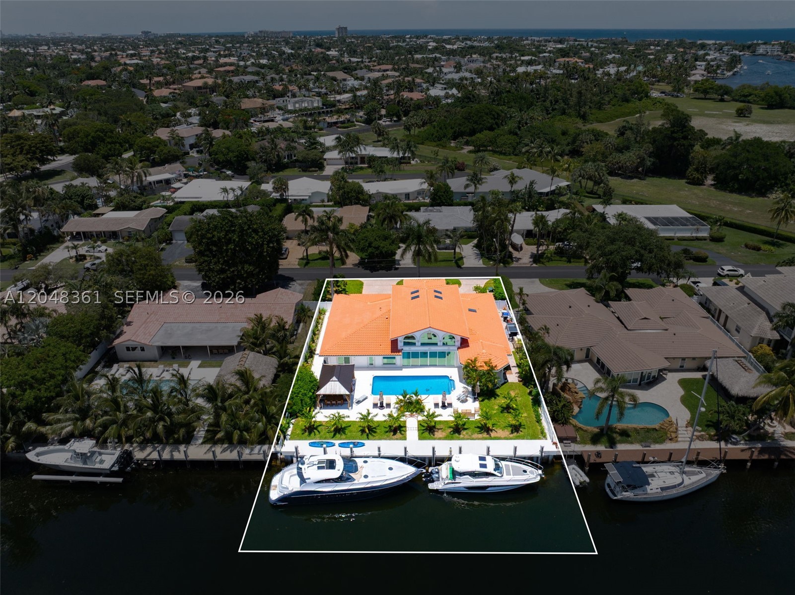 HILLSBORO HARBOR UNIT - Residential